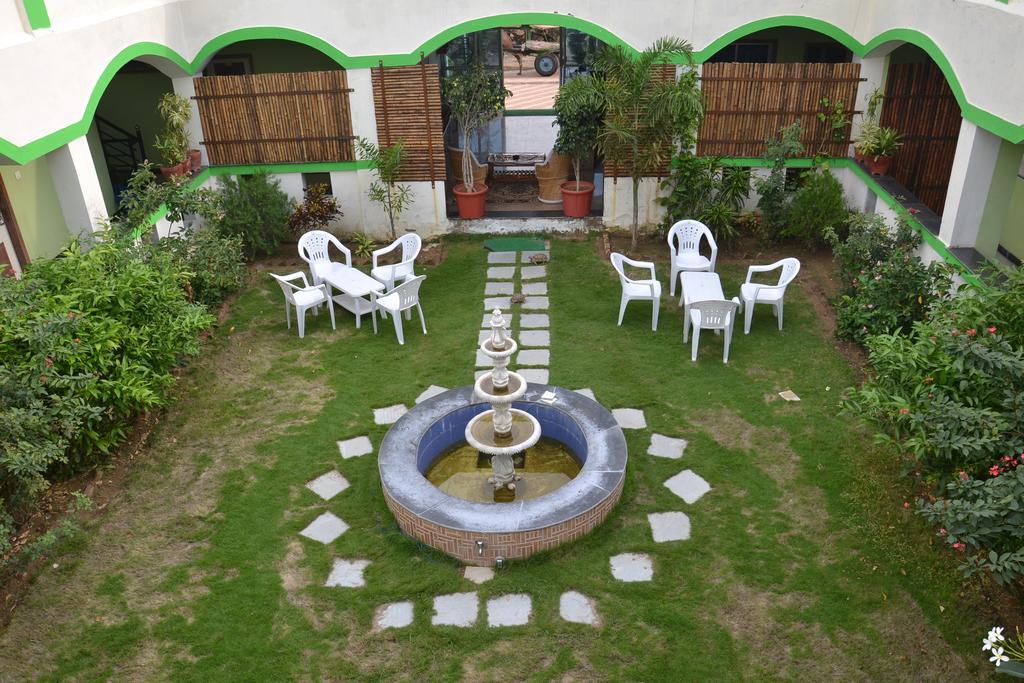 Anandam Palace Pushkar بوشكار المظهر الخارجي الصورة